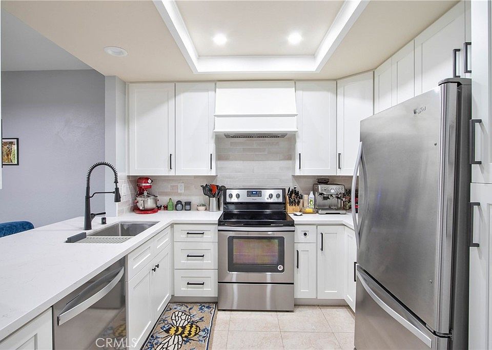 1st image of 926 Lupine Hills Dr Unit 15