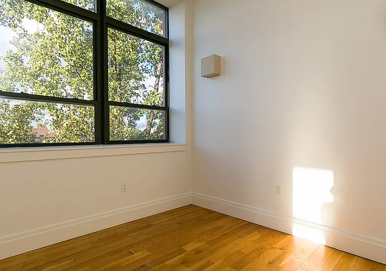 17 Monitor St #1G — Photo 26