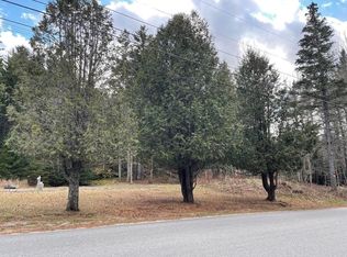 270 Airport Rd, Stonington, ME 04681