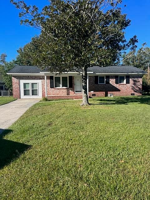 1st image of 116 Wessex Dr