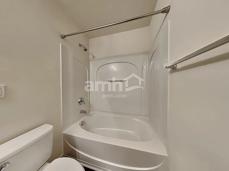5888 Odenton Ln — Photo 19