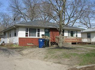 925 Cutler St, Waterloo, IA 50703