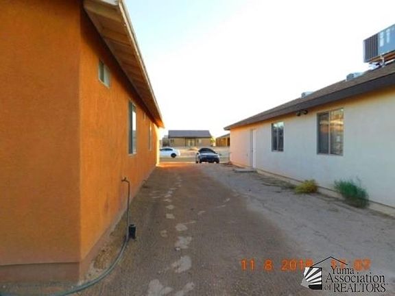3rd image of 1798 E San Pedro St
