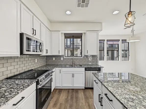 2090 S DORSEY Lane #1048, Tempe, AZ 85282