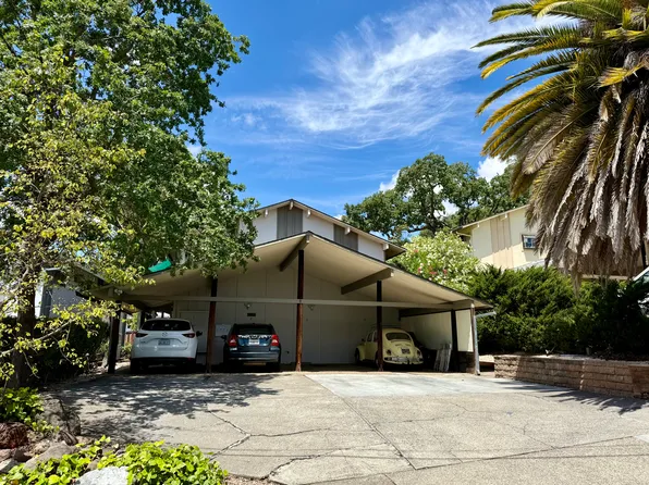 9 Jade Ct, Novato, CA 94945