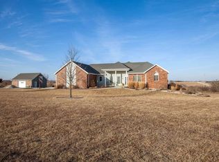5500 Macy Place Dr, Wamego, KS 66547