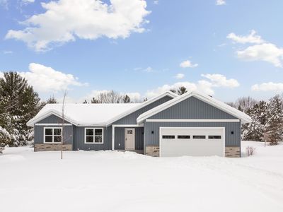 1858 Old Cabin Dr, Interlochen, MI, 49643