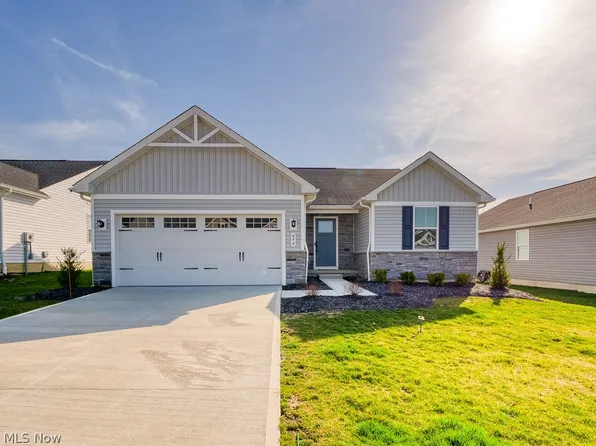 494 Bates Ave, Seville, OH 44273