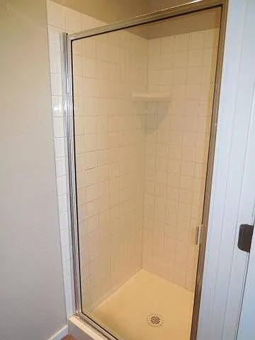 330 S Farmer Ave #103 — Photo 7
