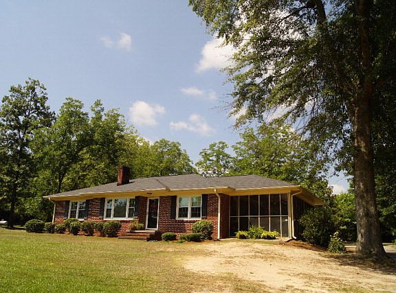 3rd image of 434 Sunrise Dr
