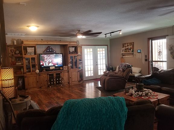 3rd image of 603 Kimberly Dr