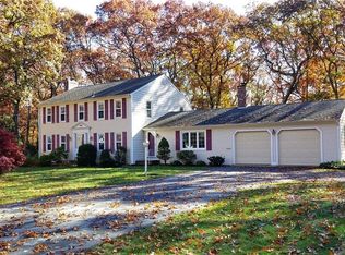 80 Tamarack Dr, East Greenwich, RI 02818