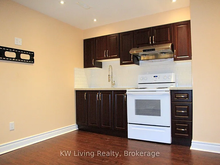 62 Jackson Eli Way #BASEMENT — Photo 2