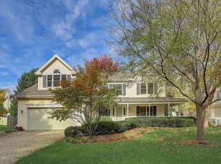 2316 Knowlton Dr, Dundee, IL 60118