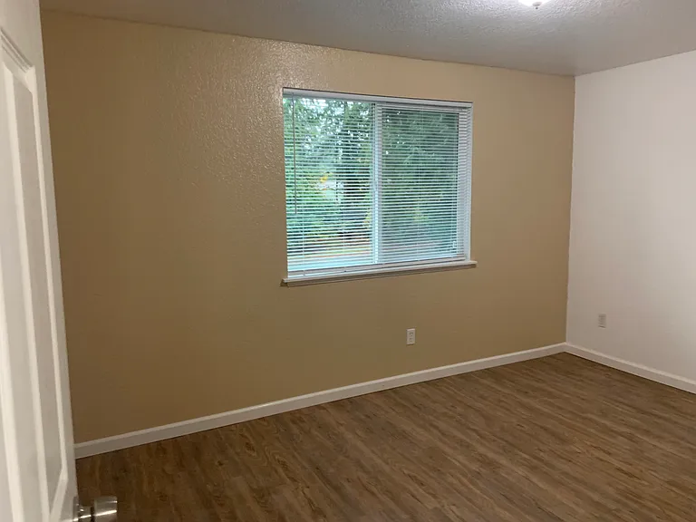 6723 Kinwood Park Ln SE #4 — Photo 6