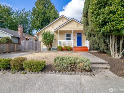 7749 17th Avenue SW, Seattle, WA, 98106