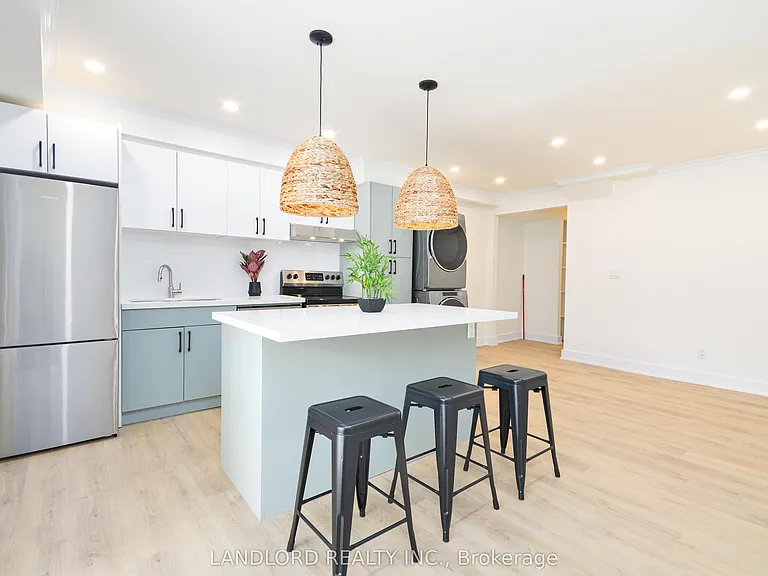 107 Nairn Ave #MAIN — Photo 3