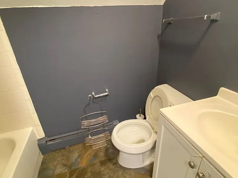 51 Peacock Ln — Photo 17