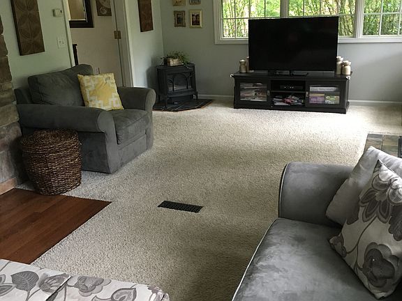 5th image of 173 Huxley Dr