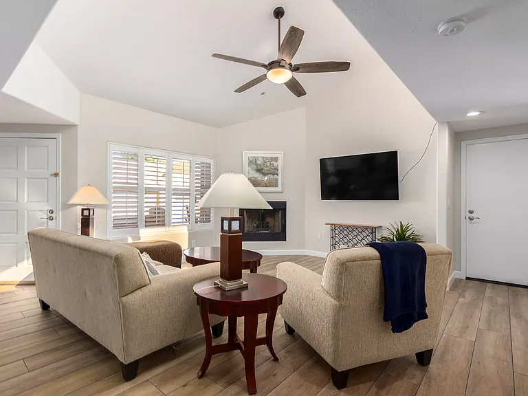 37222 N Tom Darlington Dr #17 — Photo 12