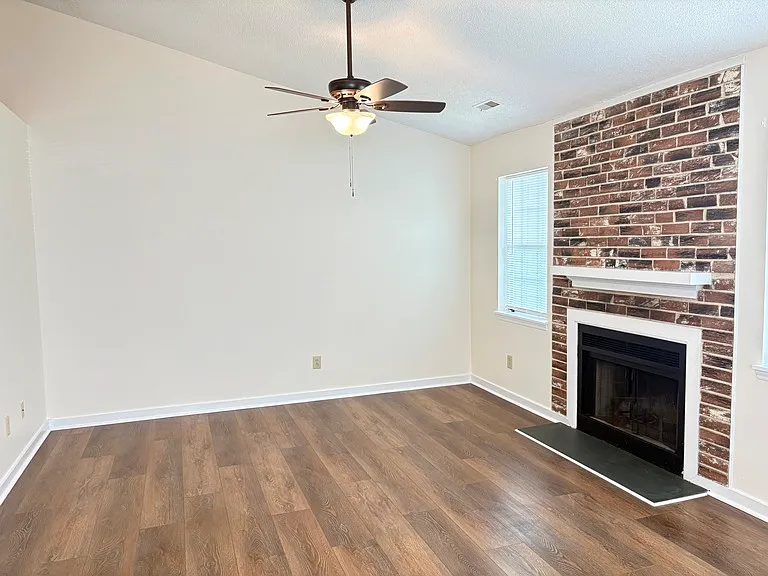 144C Witten Cir — Photo 3