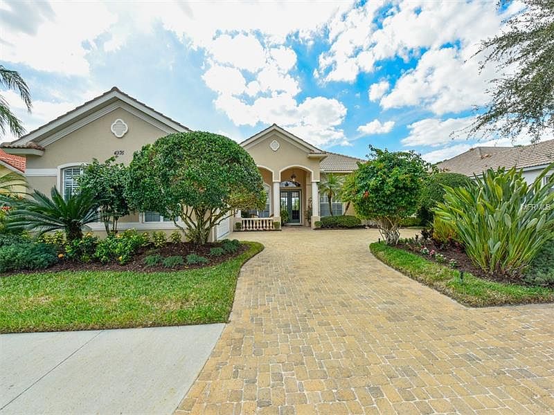 1st image of 4976 Bella Terra Dr