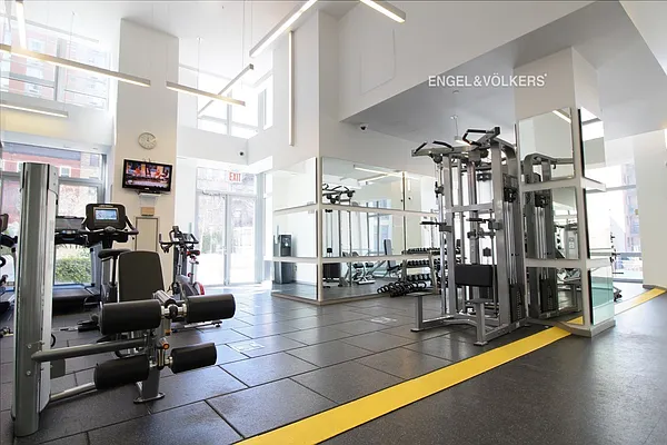 Rented by Engel & Völkers New York City | media 32