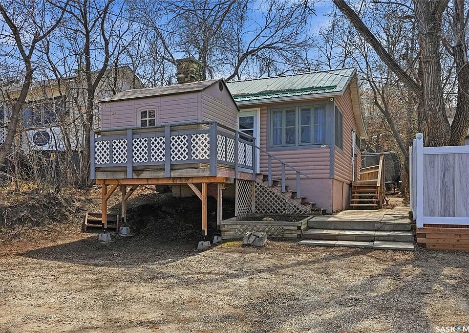 1st image of 228A Green AVENUE