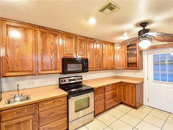 4th image of 7568 Pleasant Dr