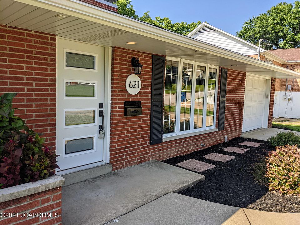 1st image of 621 Norris Dr