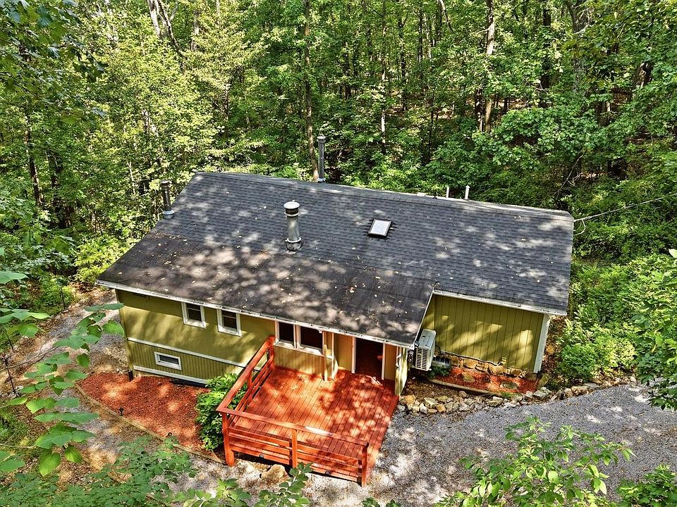1st image of 686 Nancy Jack Rd