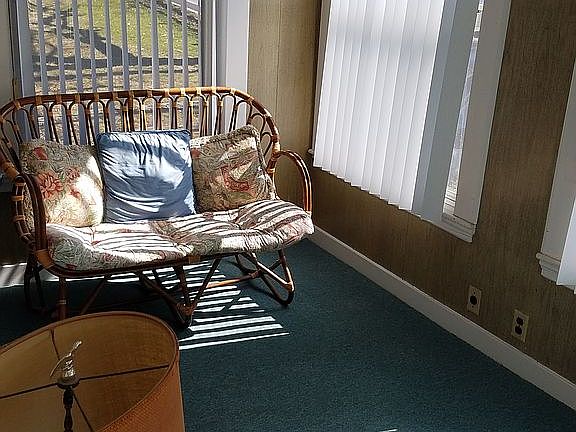 4th image of 26 Huckins Ave