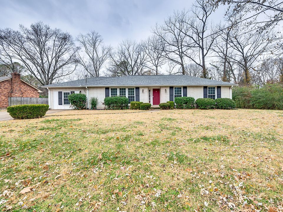 1st image of 1043 Percy Warner Blvd