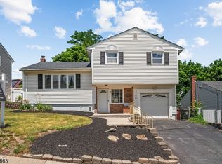 18 Carrie Ct, Nutley Twp., NJ 07110