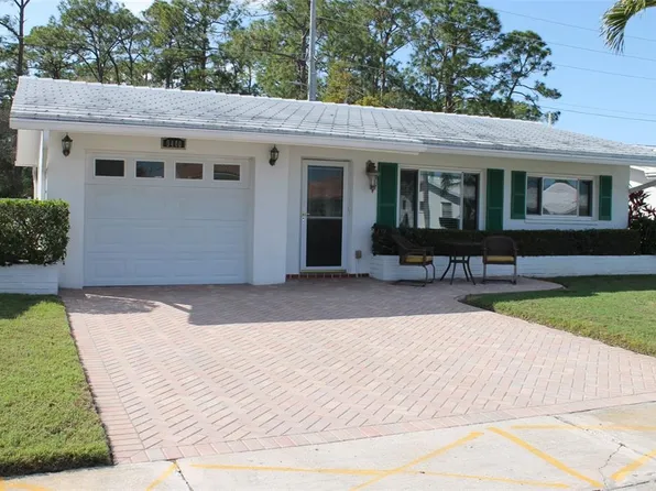 9480 45th Way N, Pinellas Park, FL 33782