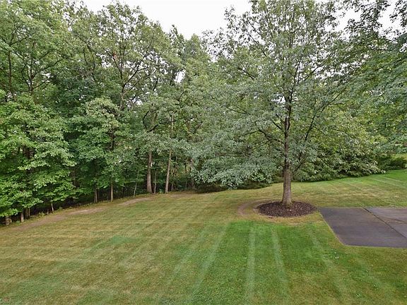 2nd image of 10237 Log Cabin Ct