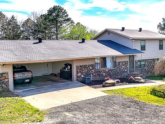 2nd image of 362 Bayou Ridge Rd