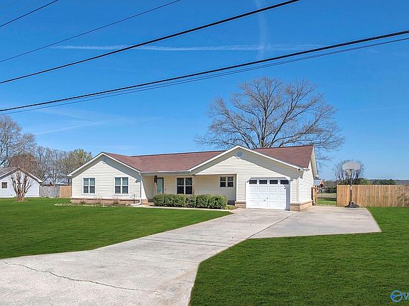 2nd image of 199 Monica Ave