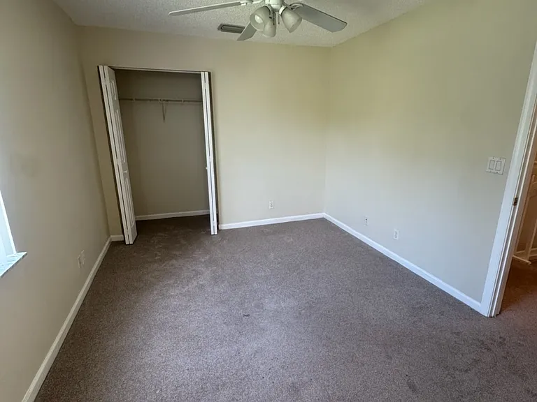 4878 Palmbrooke Cir — Photo 22