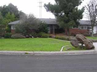 2218 N Meridian Ave, Fresno, CA 93703