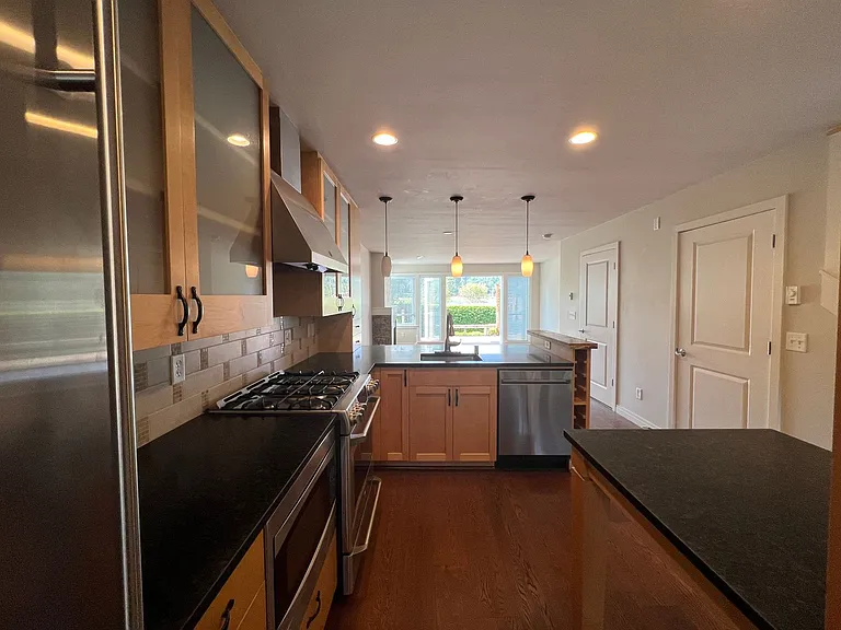 Villas at Woodinville — Photo 7