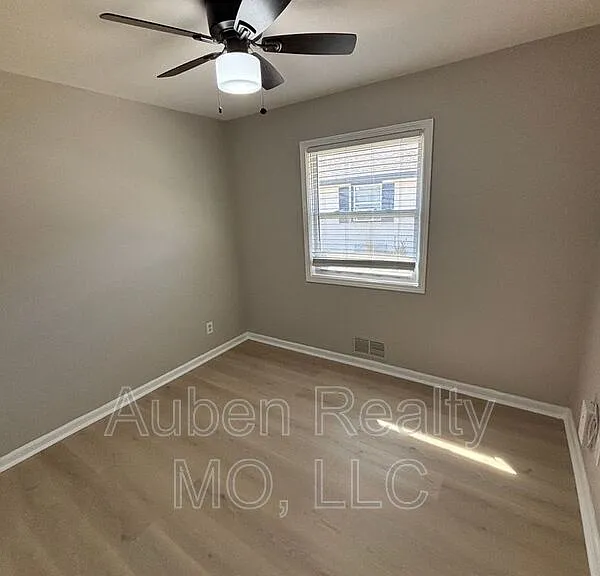 3143 Puckett Rd #740 — Photo 9