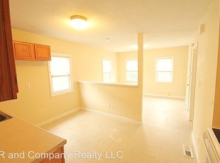 16 Collins St #2, Springfield, MA 01109
