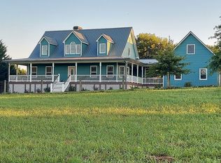 743 Ray Palmer Rd, Cleveland, GA 30528