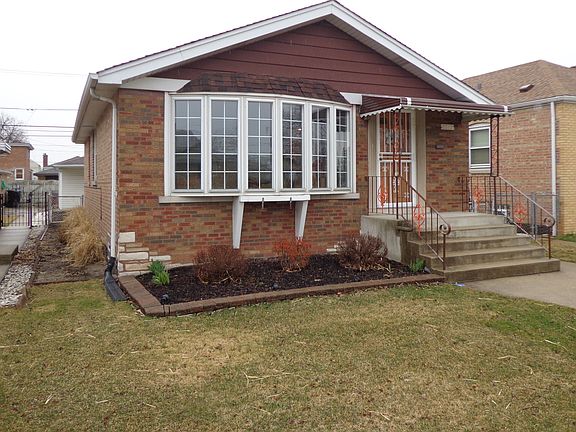 3rd image of 5212 S Melvina Ave
