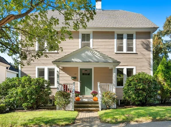 64 Morton St, Andover, MA 01810