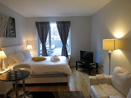 Rented by City View Living | media 72