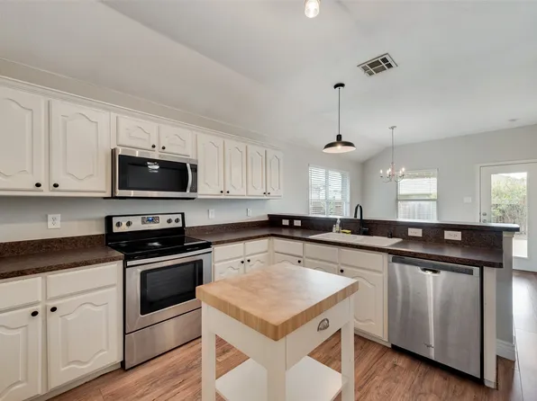 2901 Marsha Ln, Royse City, TX 75189
