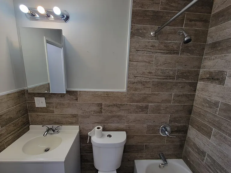 156 Bull Hill Ln #B2 — Photo 8