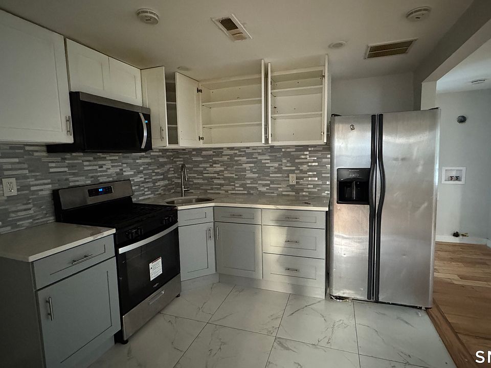 1st image of 97 Cedar St #2